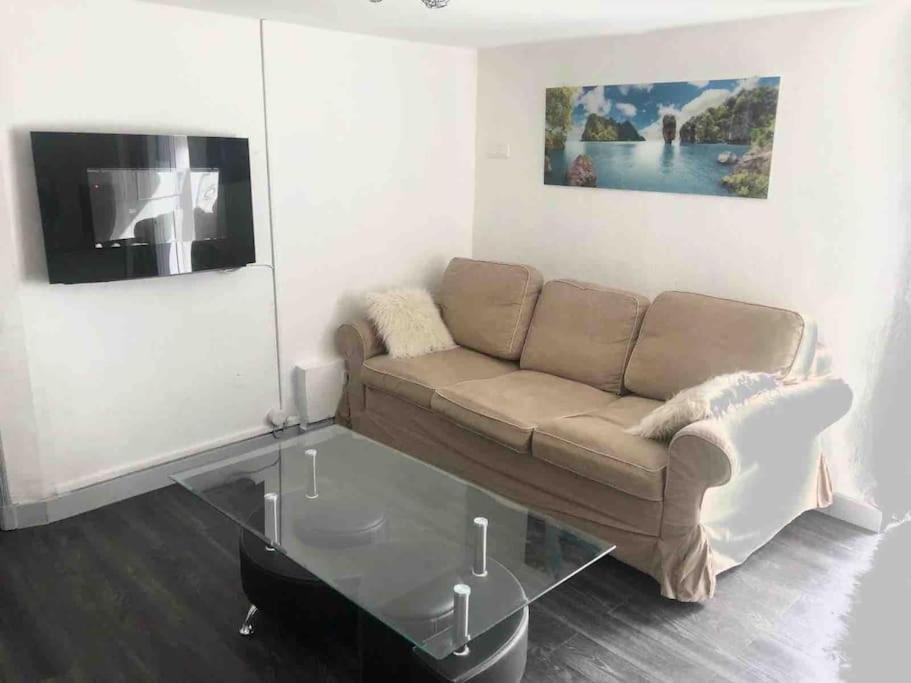 Logement Appartement Bourget لو بورجيه المظهر الخارجي الصورة