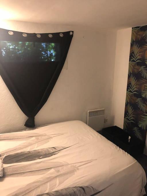 Logement Appartement Bourget لو بورجيه المظهر الخارجي الصورة